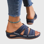 Lightweight Sandals with Contoured Cushioned Footbed