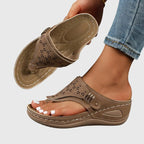 Sandalias de cuña fáciles de calzar con plantilla perfilada