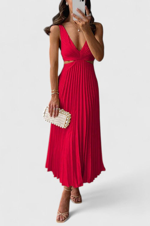 Sleeveless Dress with Figure Flattering Cut