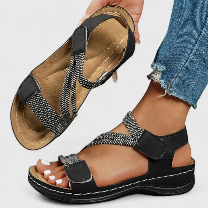 Formsydda sandaler med anatomiskt stöd