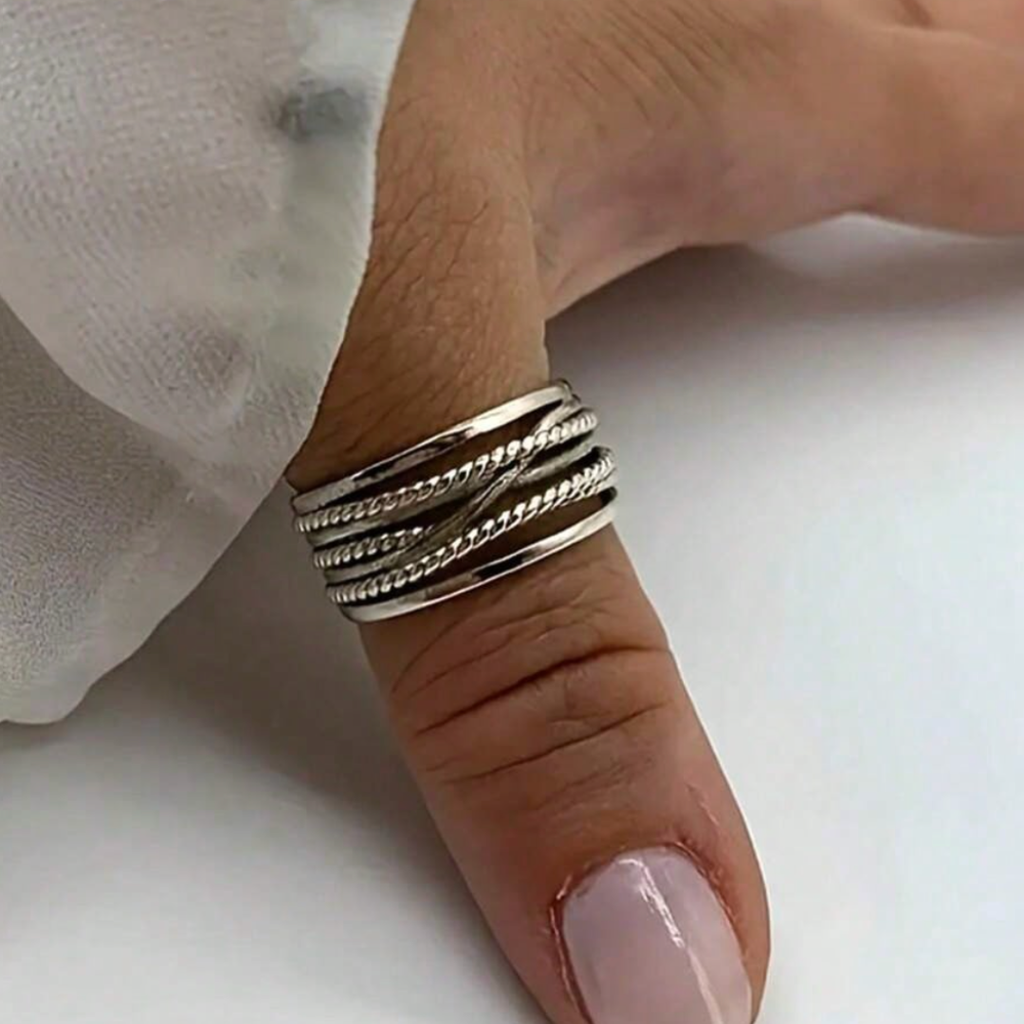 Adjustable Multi-Layer Ring with Vintage Finish in Silver Colour
