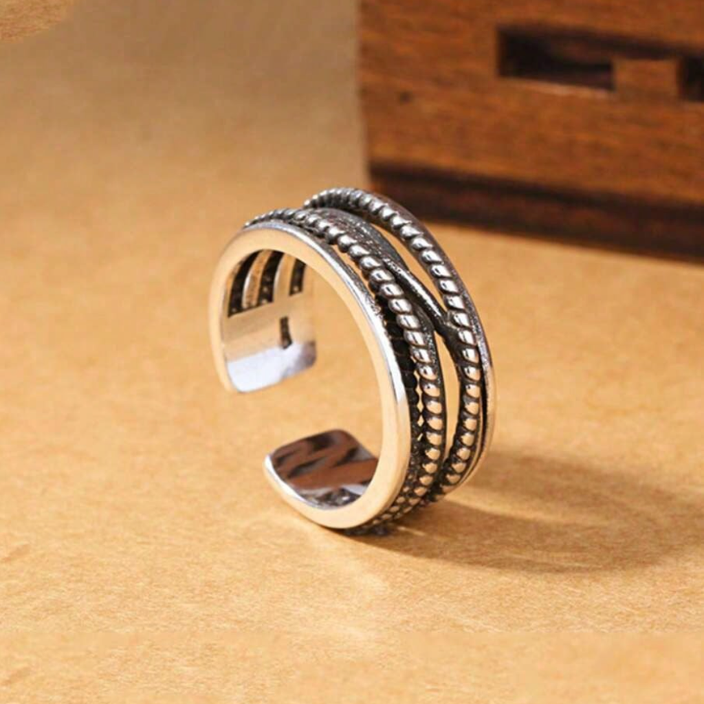 Adjustable Multi-Layer Ring with Vintage Finish in Silver Colour