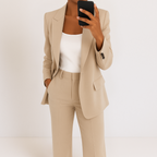 Conjunto de traje de cuadros con acabado de sastre moderno