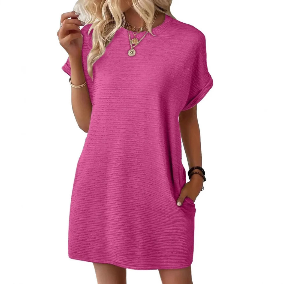 Round-Neck Dress with a Relaxed Fit for Warm Days