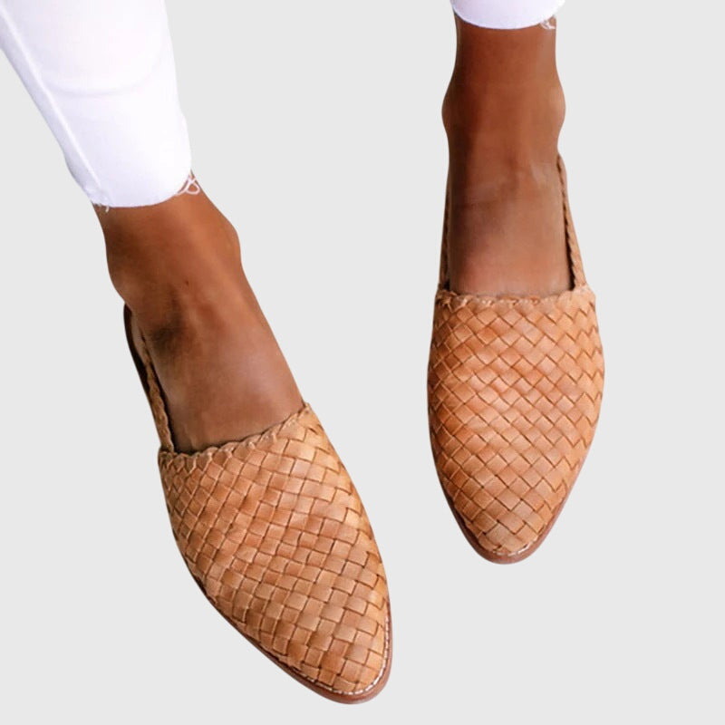 Cushioned Sandals with Broad Colour Range
