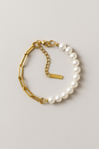 Two-Tone Pearl and Chain Bracelet with Adjustable Clasp