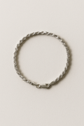 Pulsera de eslabones tipo serpiente con trenzado artesanal en dorado o plateado