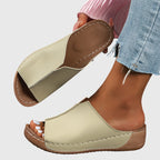 Strappy Flat Sandals with Adjustable Fastening