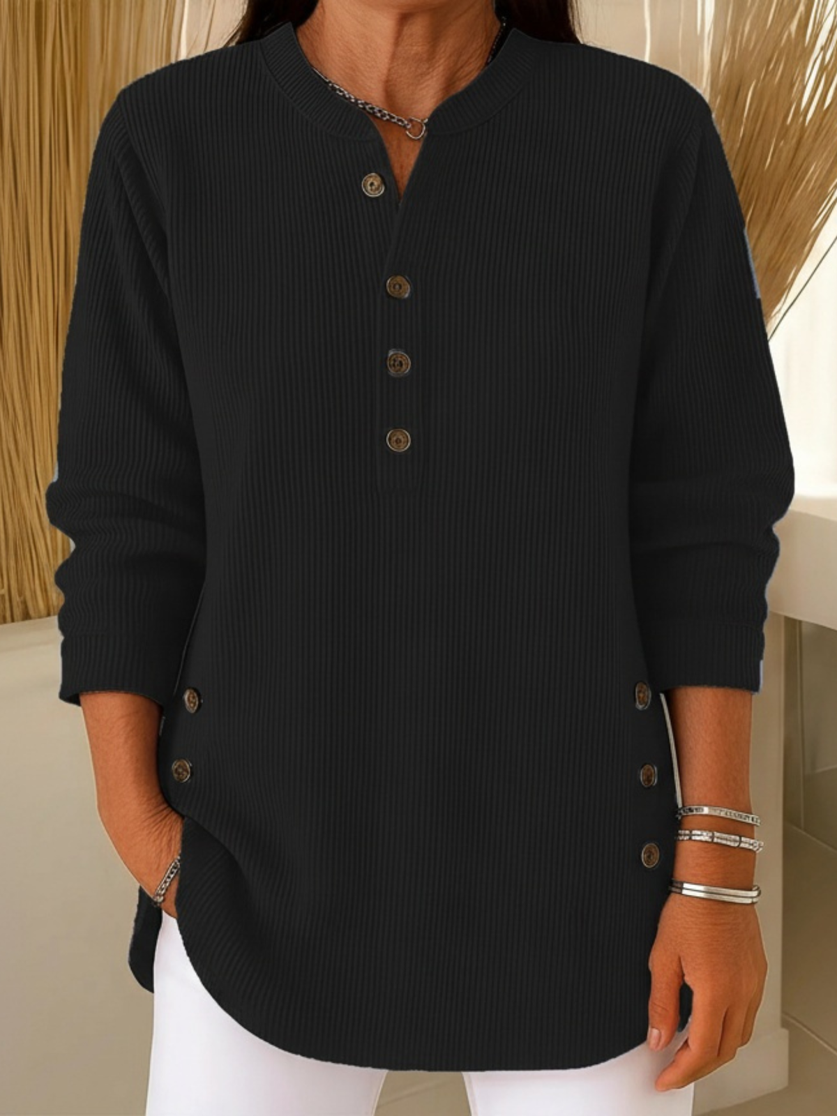 Lightweight Jumper with Warmth Without Bulk