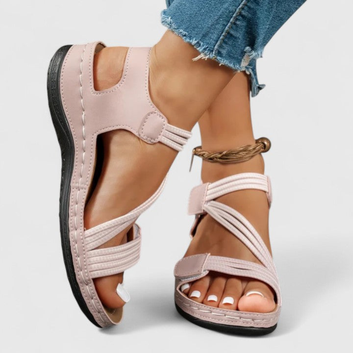 Formsydda sandaler med anatomiskt stöd