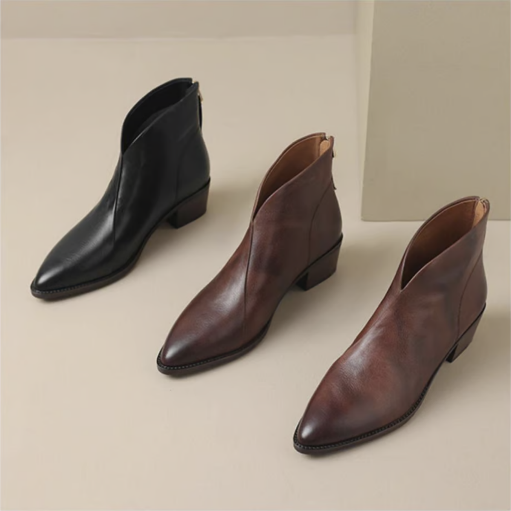 Boots med låg klack och raffinerad design