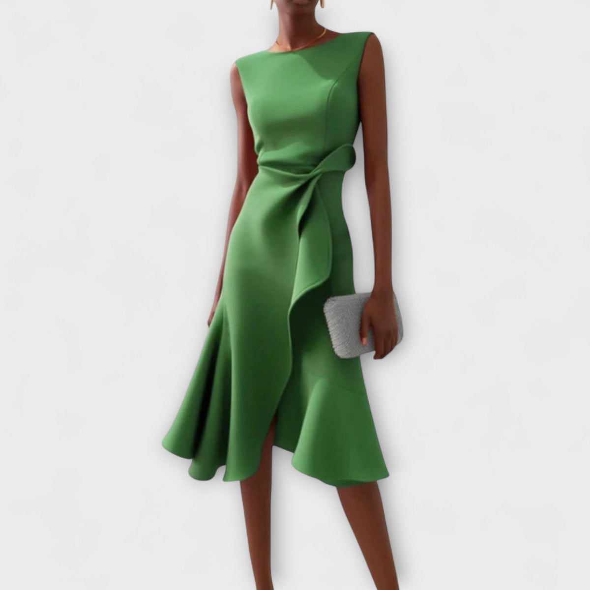 Vestido midi entallado y femenino de silueta favorecedora