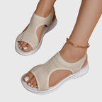 Sandalias para todo el día con un diseño refinado y sencillo
