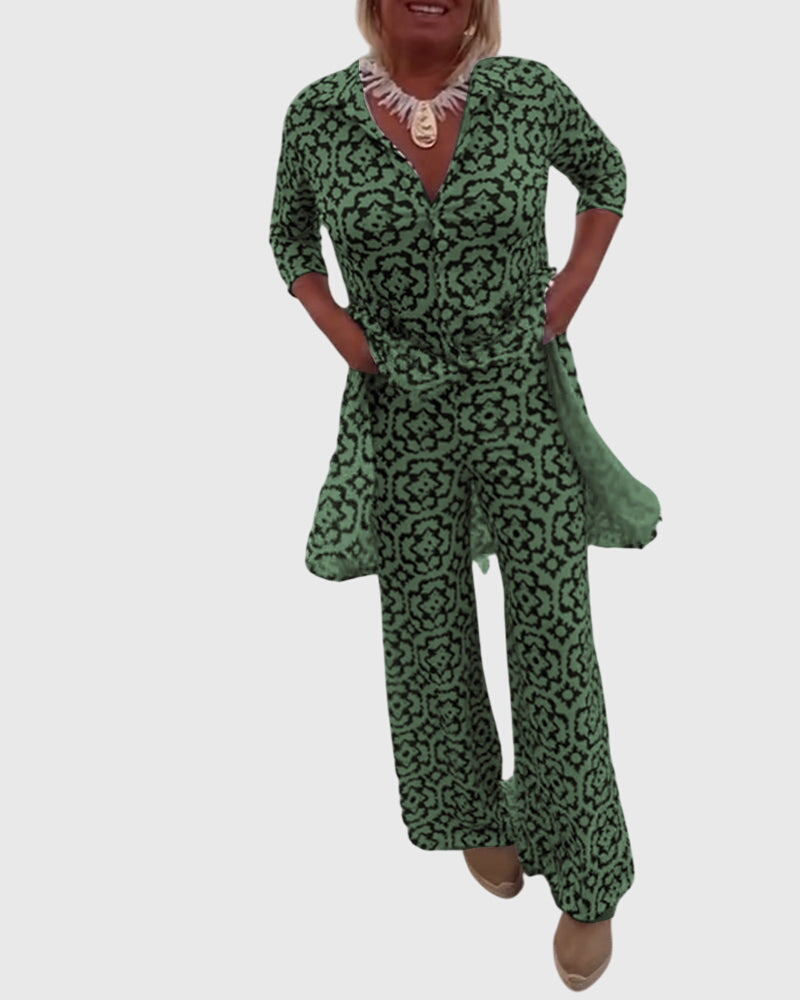 Vintage Style Two Piece Set with Classic Cut