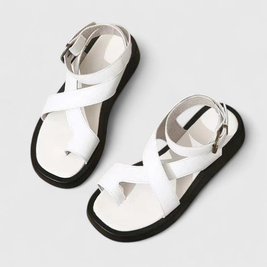 Platt sandal med vadderad innersula