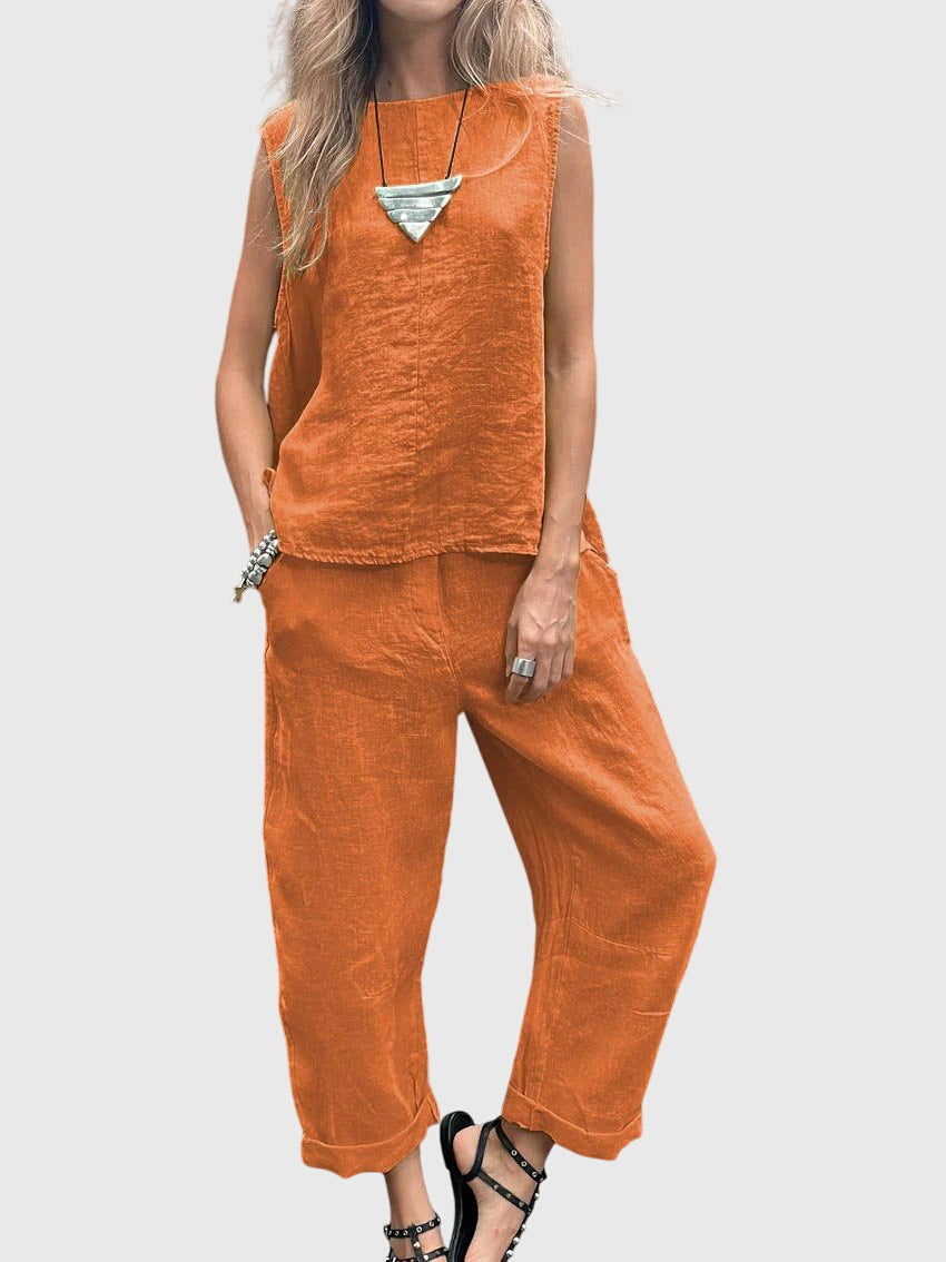 Airy Two Piece Set with Wide Unrestricted Cut