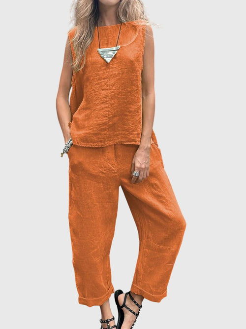 Airy Two Piece Set with Wide Unrestricted Cut