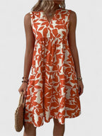 Classic Silhouette Dress with Versatile Cut