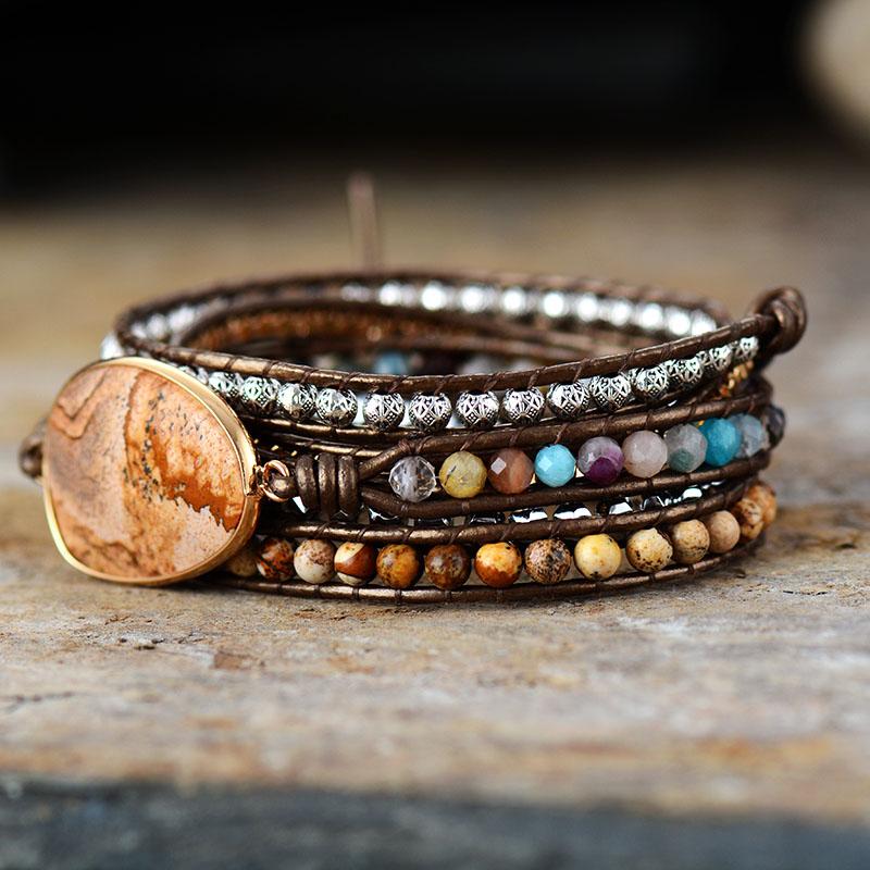 Pulsera envolvente de piel sintética con piedras de jaspe y cuarzo