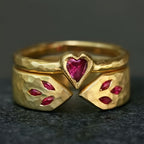 Pink Zirconia Heart Ring Set with Snake Pattern Band