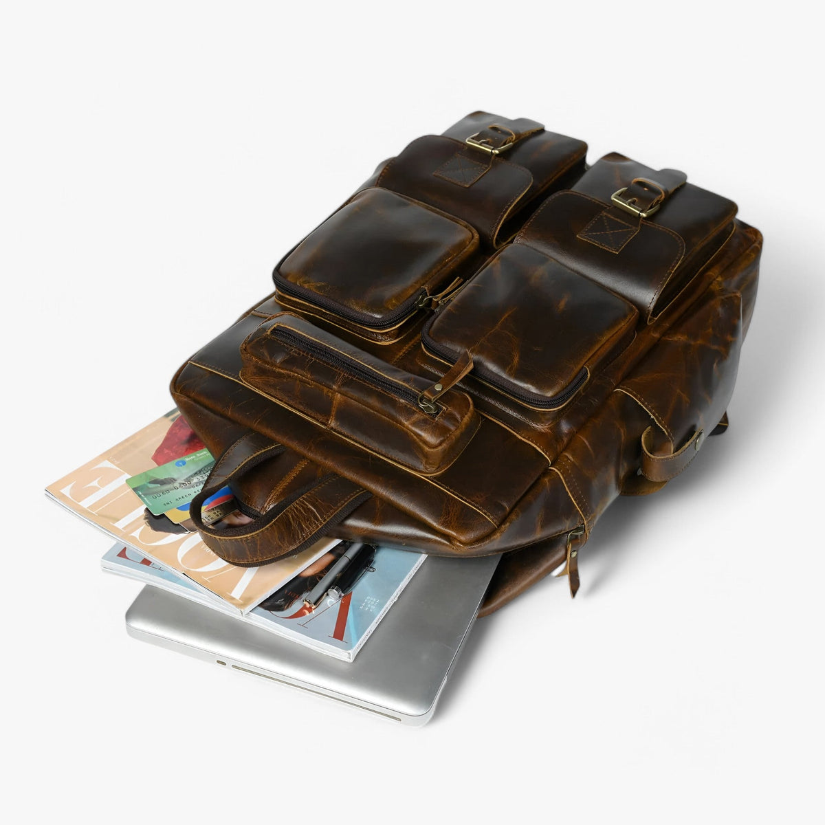 Mochila multicompartimento con funda para portátil y puerto USB