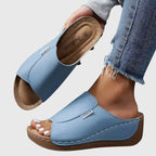 Sandaler i öppen design med svalkande känsla i tyg som andas