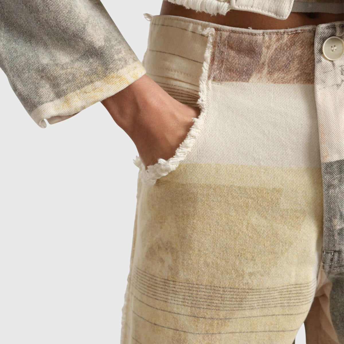High Waisted Wide Leg Jeans with Cropped Hem