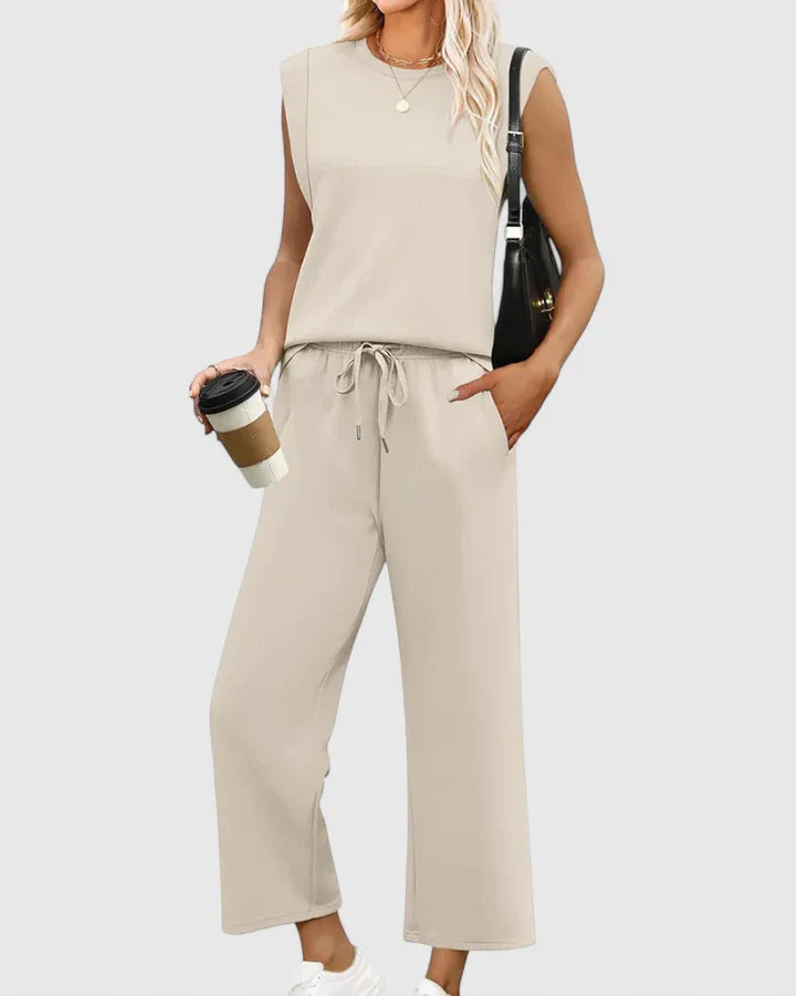 Sleeveless Two Piece Set with Wide Leg Trousers and Pockets