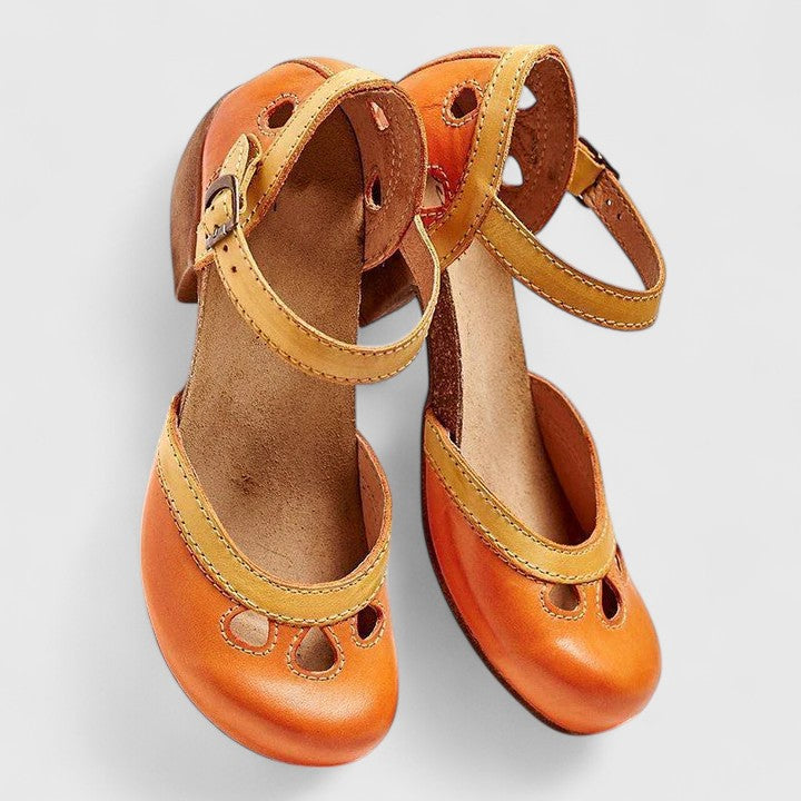 Konturformade sandaler med jämn tryckfördelning