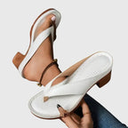 Sandaler med formad innersula och halkfritt grepp