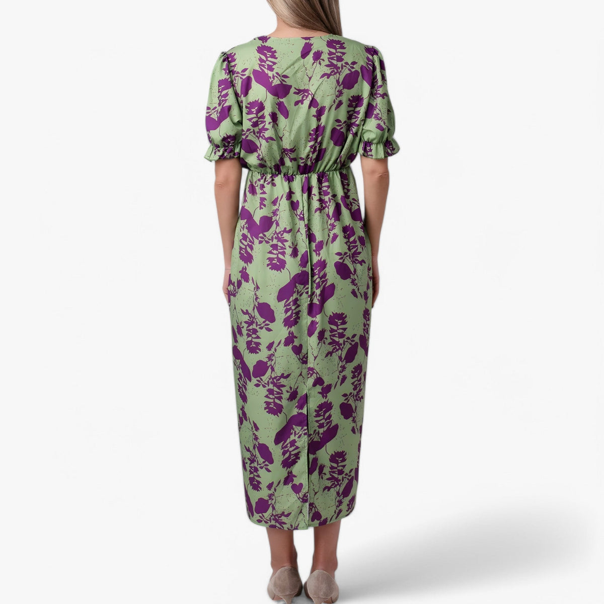 V-Neck Floral Print Dress with Short Sleeves and Soft Drape