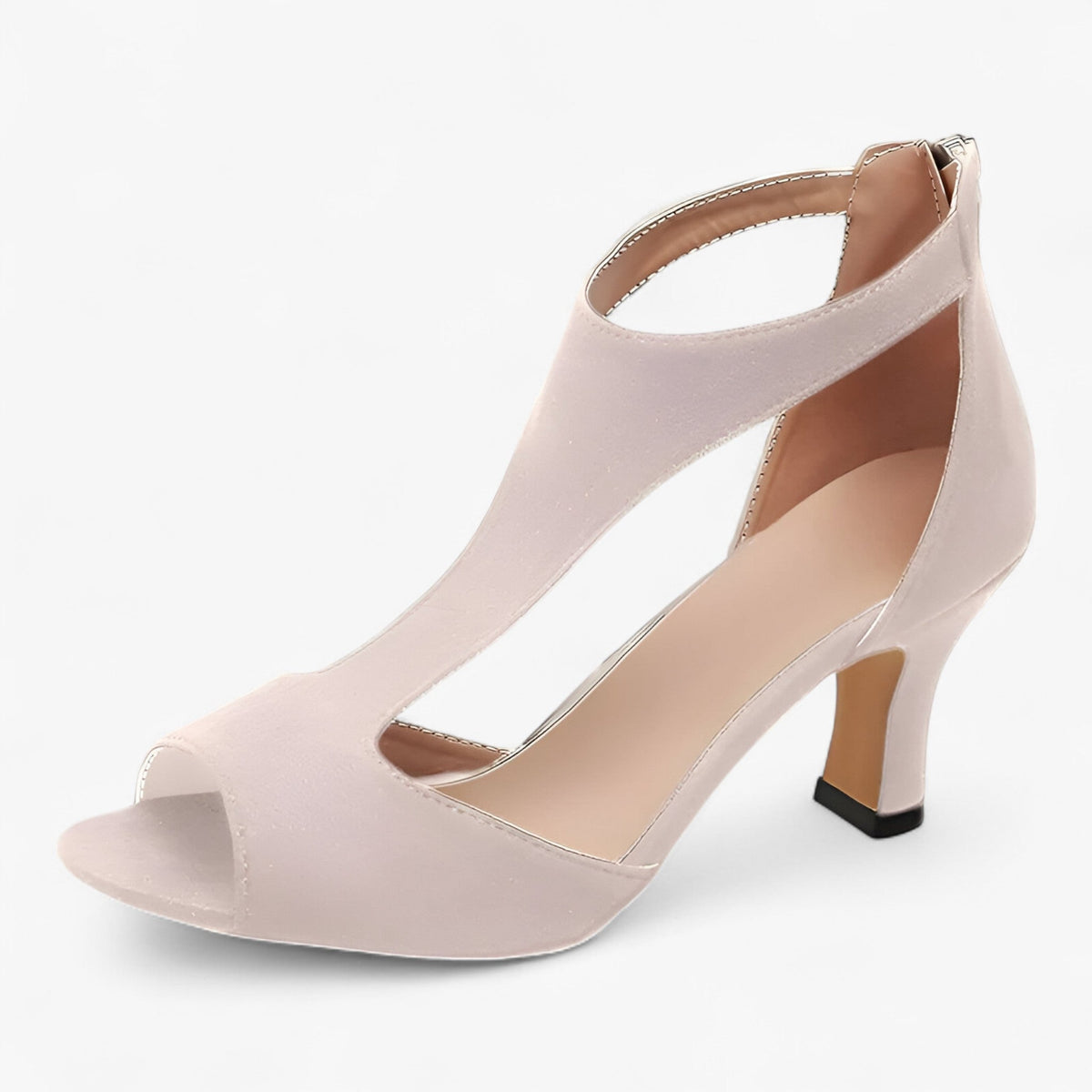 Pumps i konstläder med fisknätsdesign och öppen tå