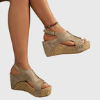 Stödjande sandal i neutral finish