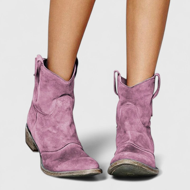 Western-inspirerade boots med förfinade detaljer