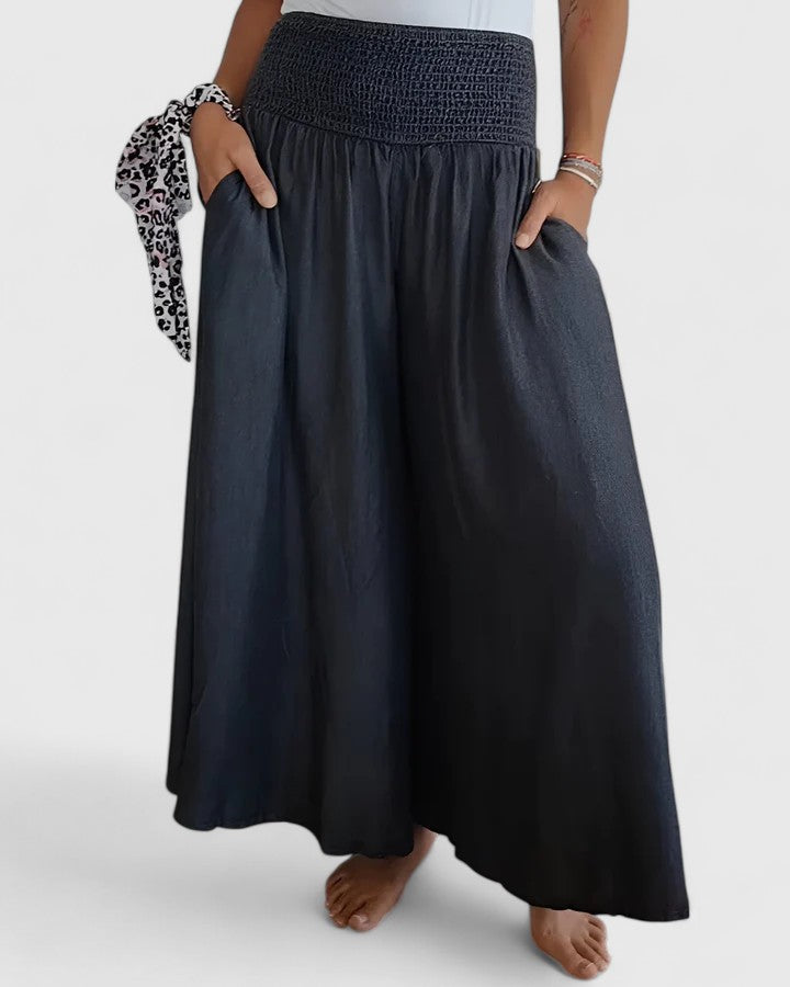 Lightweight Flexible Trousers for Everyday Wear