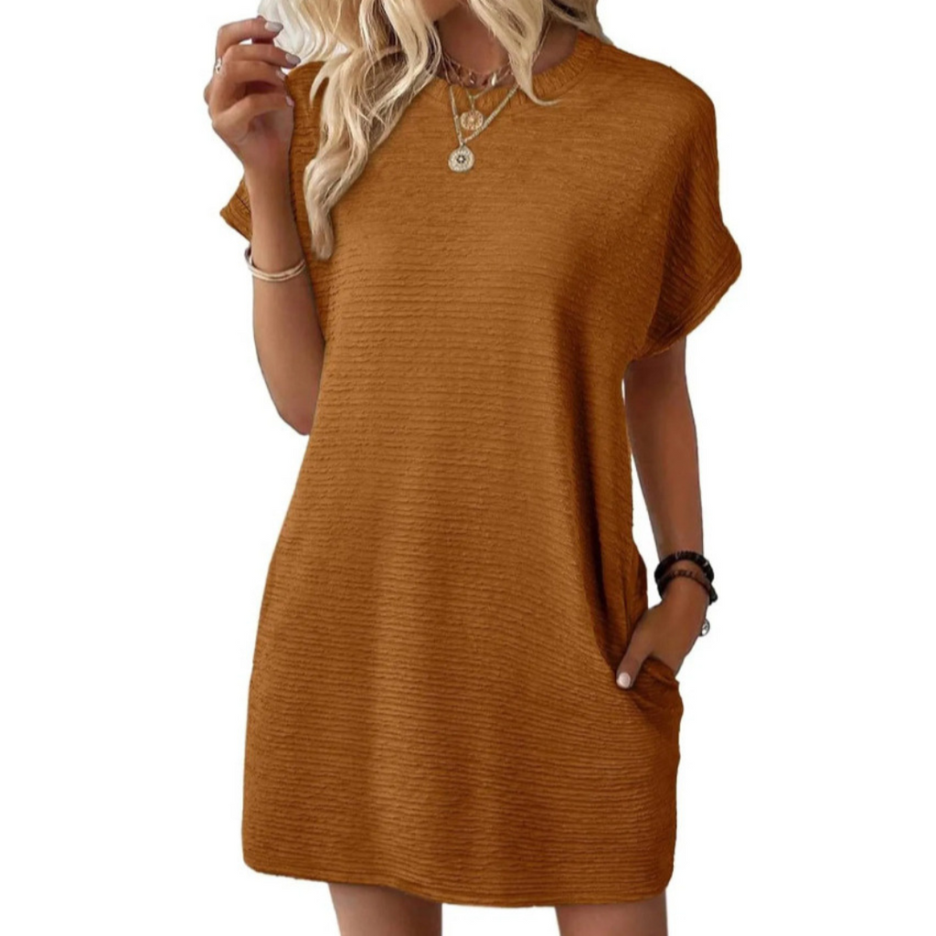 Round-Neck Dress with a Relaxed Fit for Warm Days