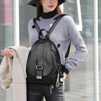 Ryggsäck i ekoläder med vadderade axelremmar