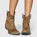 Botines camperos con tacón ancho