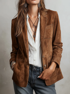 Chaqueta efecto ante con cuello y botonadura delantera