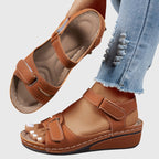Stable Sole Sandals with Supportive Heel