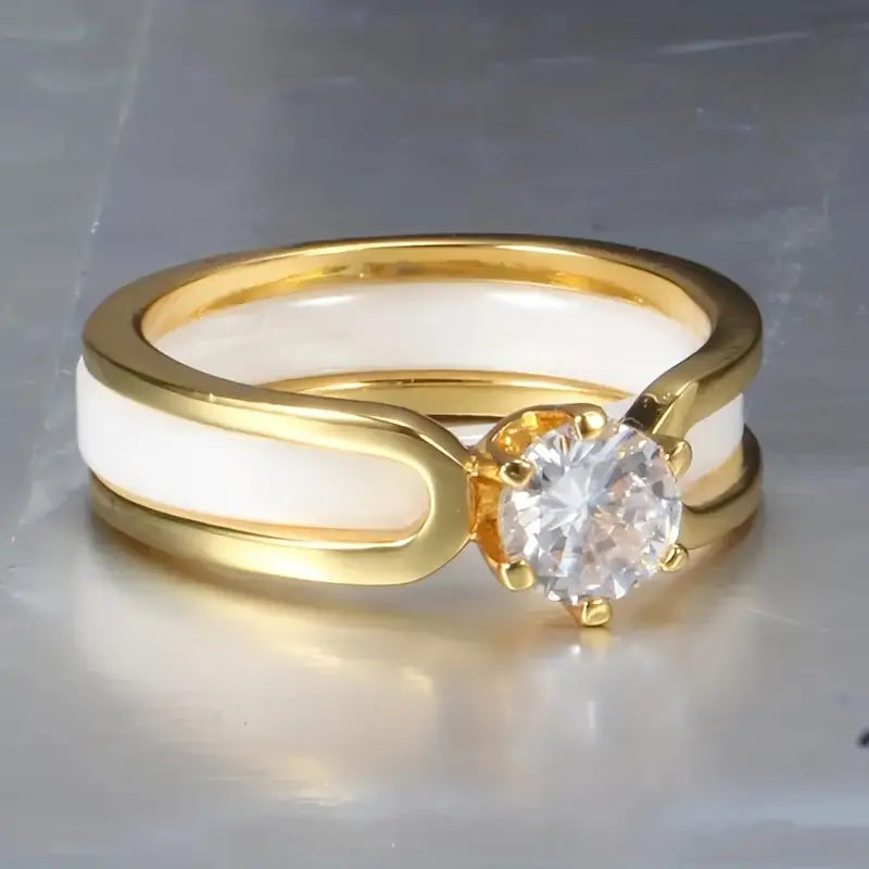 Vintage-Style White Zirconia Ring in Gold Colour with Clear Sparkle