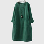 Vestido midi de pana con silueta holgada