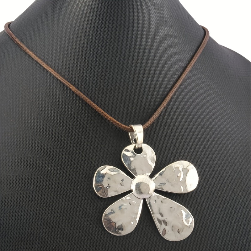 Minimalist Hammered Asymmetric Flower Pendant Necklace