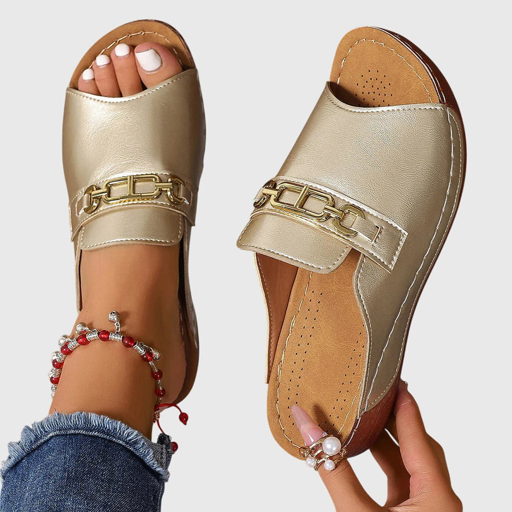 Sandalias anatómicas con empeine transpirable