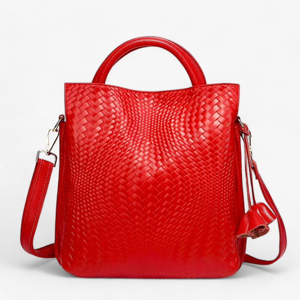 Structured Handbag with Compartments for Everyday Use