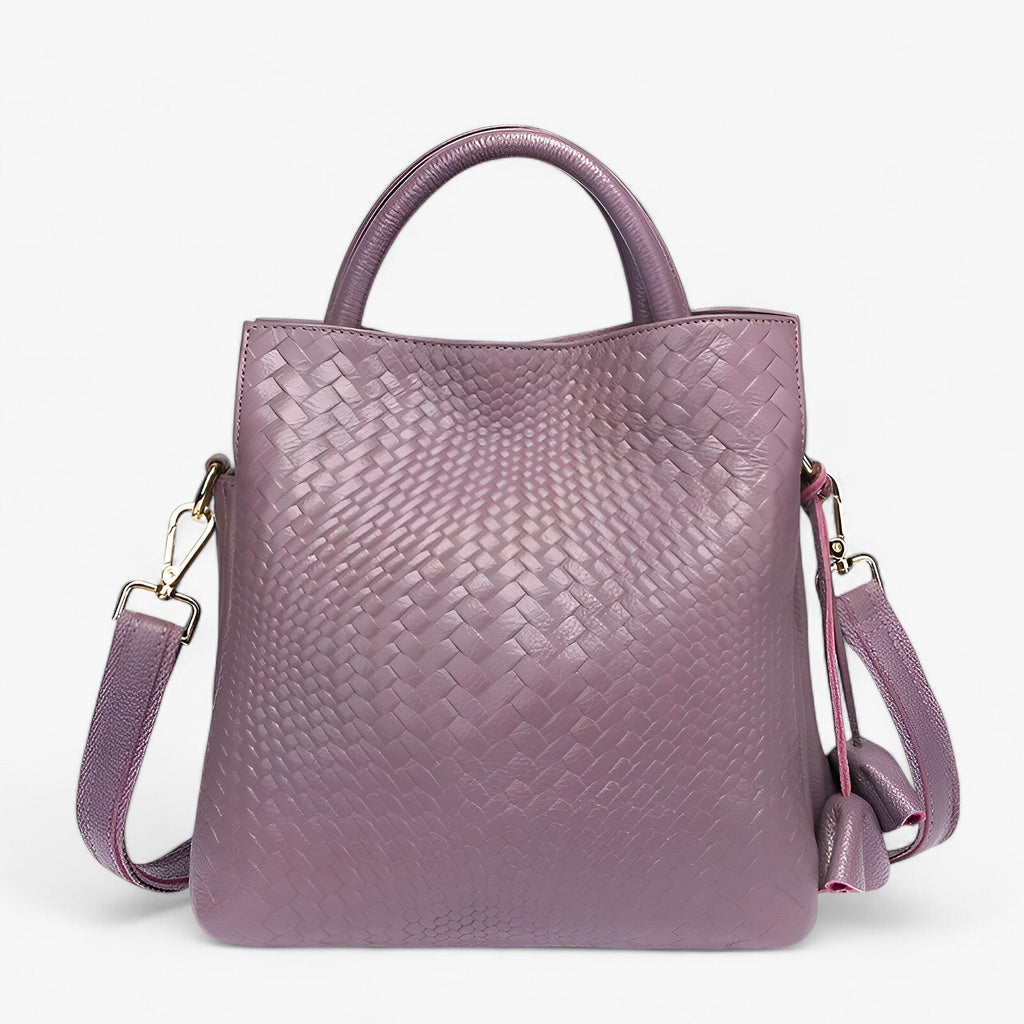 Structured Handbag with Compartments for Everyday Use