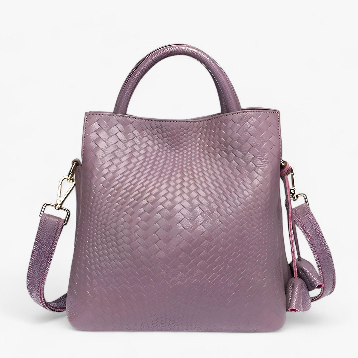 Structured Handbag with Compartments for Everyday Use