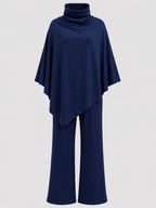 Conjunto de top poncho con cuello drapeado y pantalones rectos