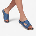 Sandalias planas abiertas por la puntera para looks veraniegos informales