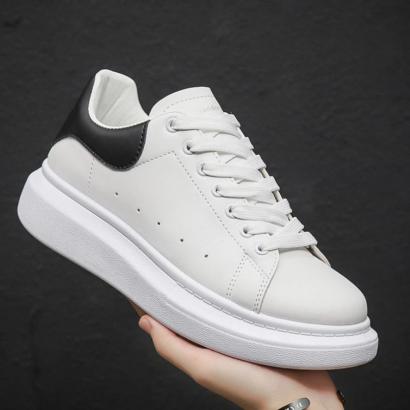 Men's Lightweight Breathable Everyday Sneakers